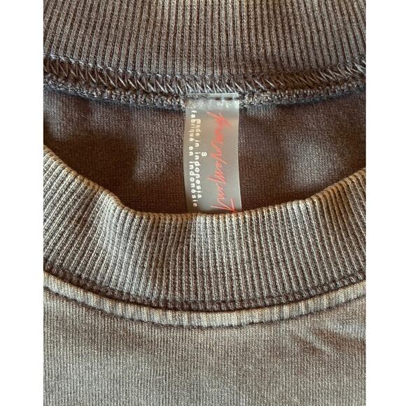 Free People Movement Women’s Hot Shot Crossover Gray Tee Size S | Ruched Hem NWT - Picture 11 of 14